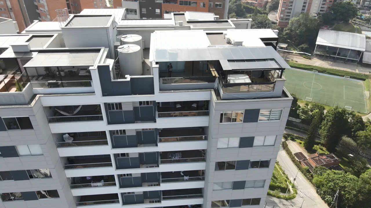 Penthouse SL2007