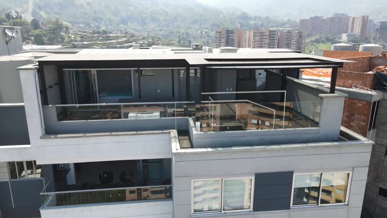 Penthouse SL2007