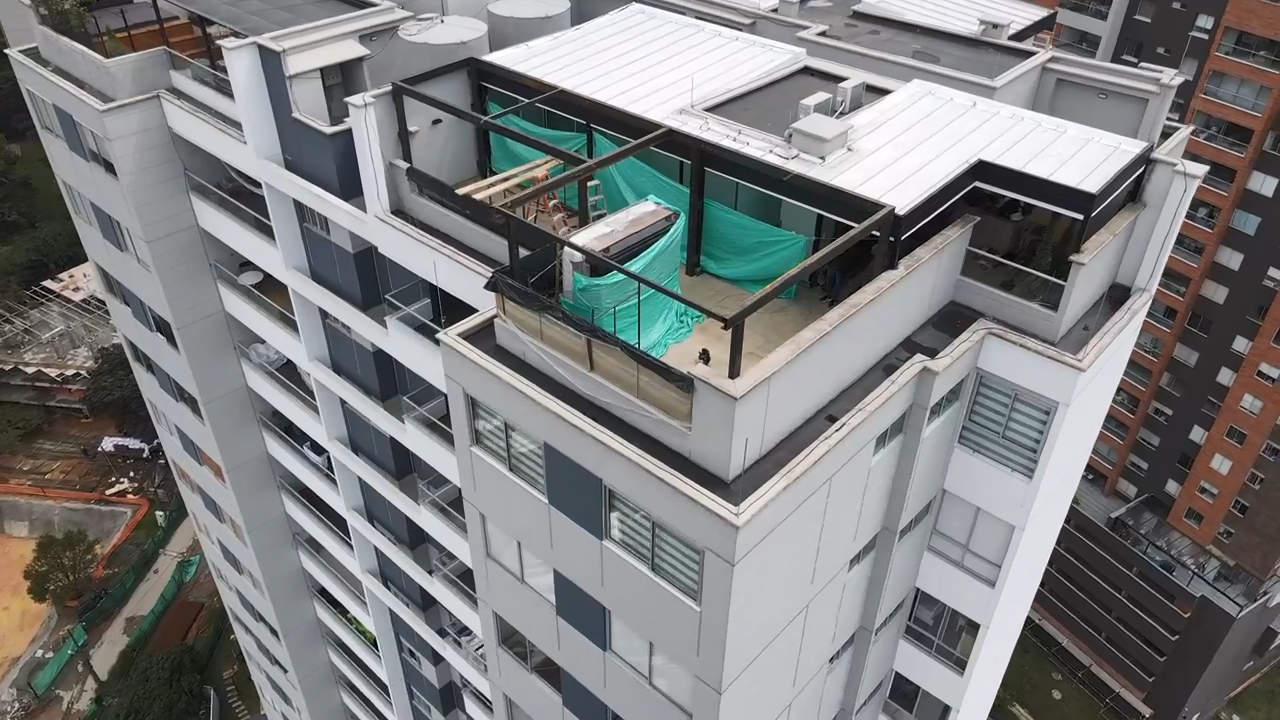 Penthouse SL2007